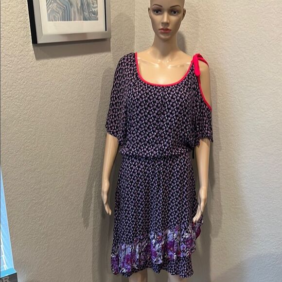 Free people-Stylish Black, Purple ,and Pink Women's Dress - Picture 1 of 11